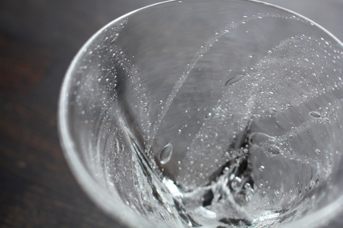 Naoya Arakawa Cube Bottom Glass