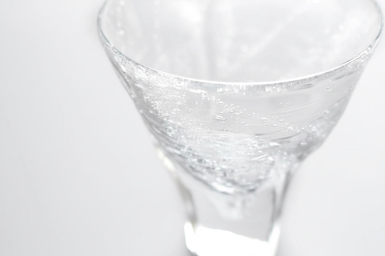 Naoya Arakawa Cube Bottom Glass